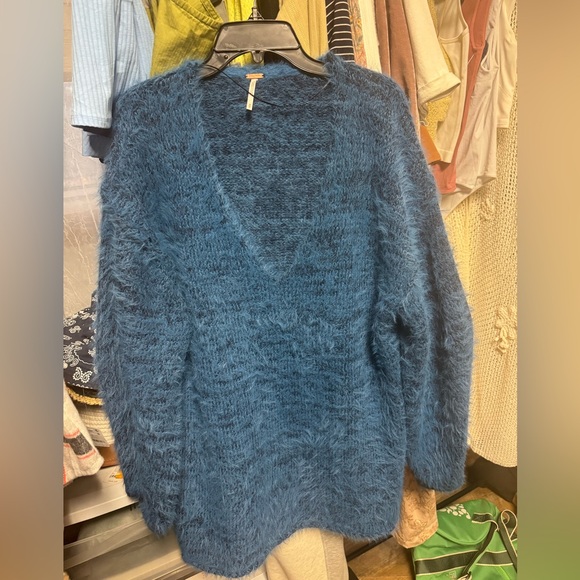 Free People Sparrow Pullover - Iris Teal Combo Size Med Retail $168 NWOT - Picture 5 of 6